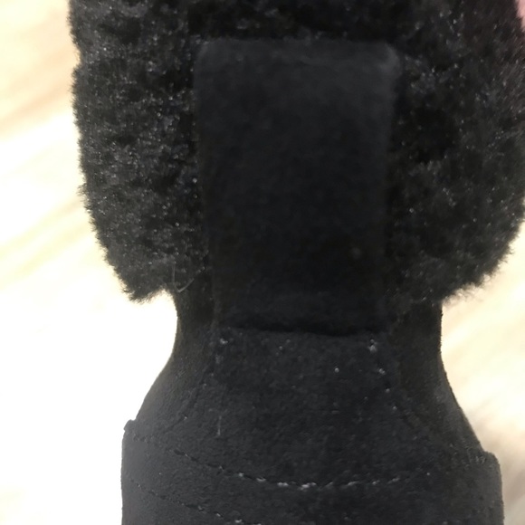 Madden Girl Faux Fur Suede Boot w White Sole - Picture 6 of 8